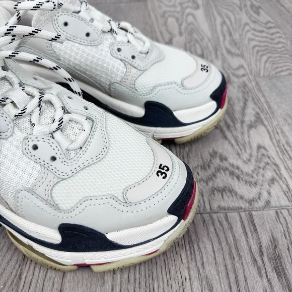 Pre-Owned Balenciaga Triple S Sneakers - White/Red/Black, Size 35 - Picture 2 of 9